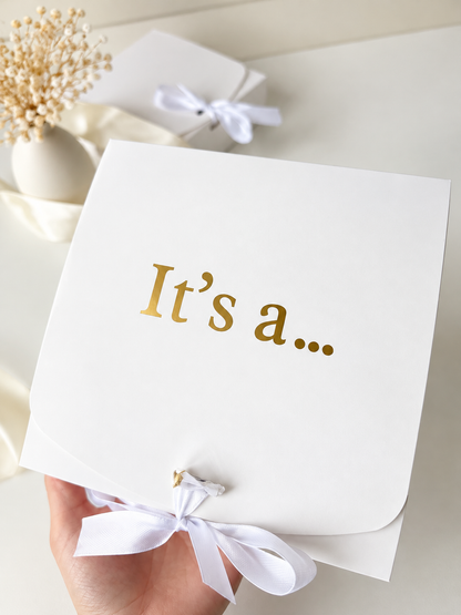 “It’s a Girl” Shoe Gift Box with Acrylic Sign