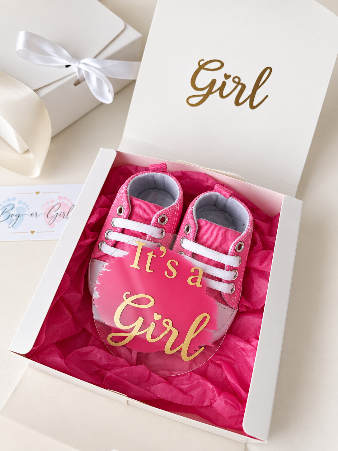 “It’s a Girl” Shoe Gift Box with Acrylic Sign