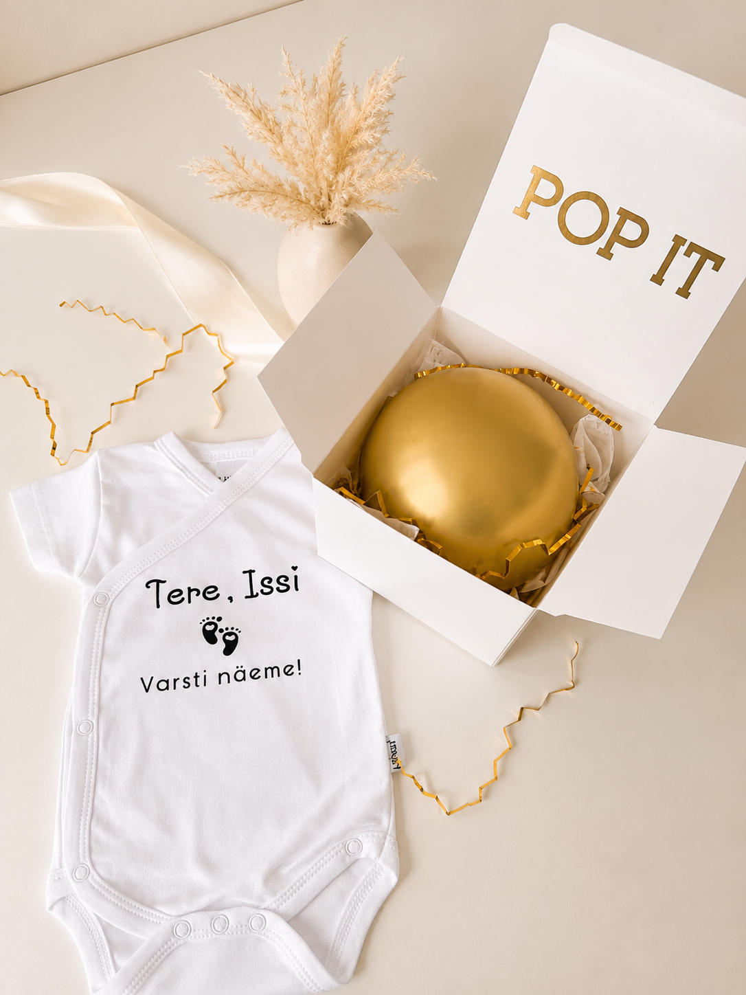 Pregnancy Announcement Surprise Box