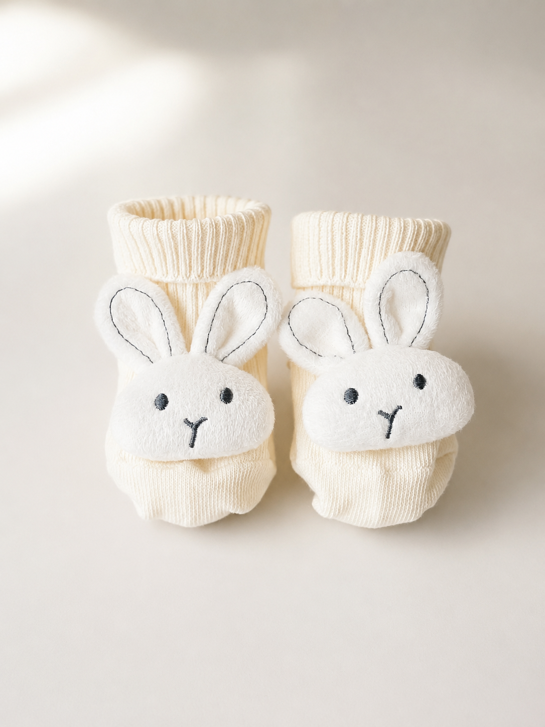Pregnancy Announcement Gift Box for Grandparents – Bunny Socks Gift Box