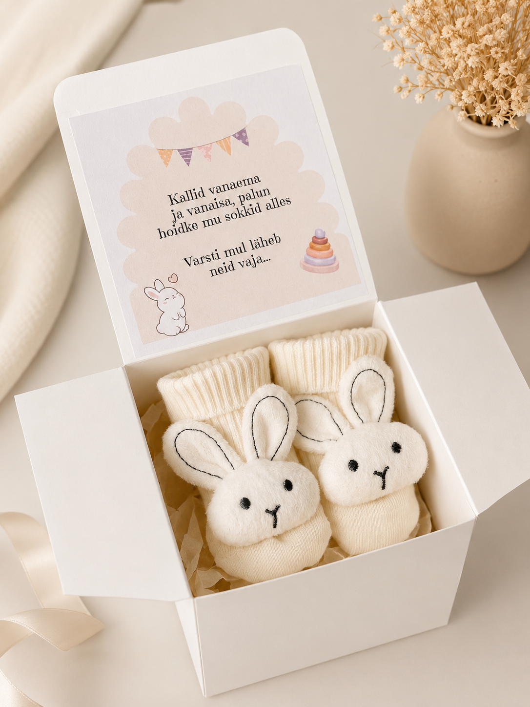 Pregnancy Announcement Gift Box for Grandparents – Bunny Socks Gift Box
